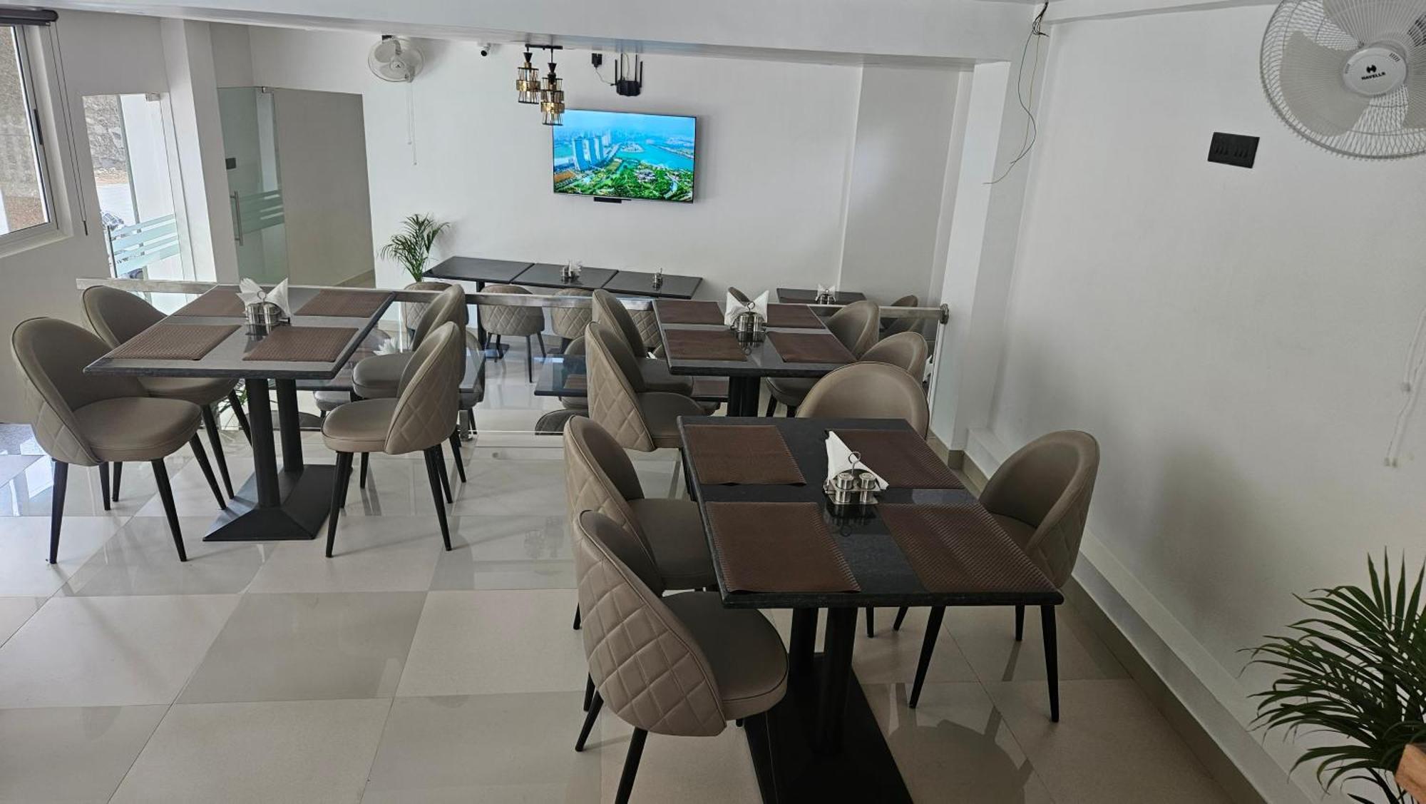 Indiana Hills Hotel Shillong Exterior foto