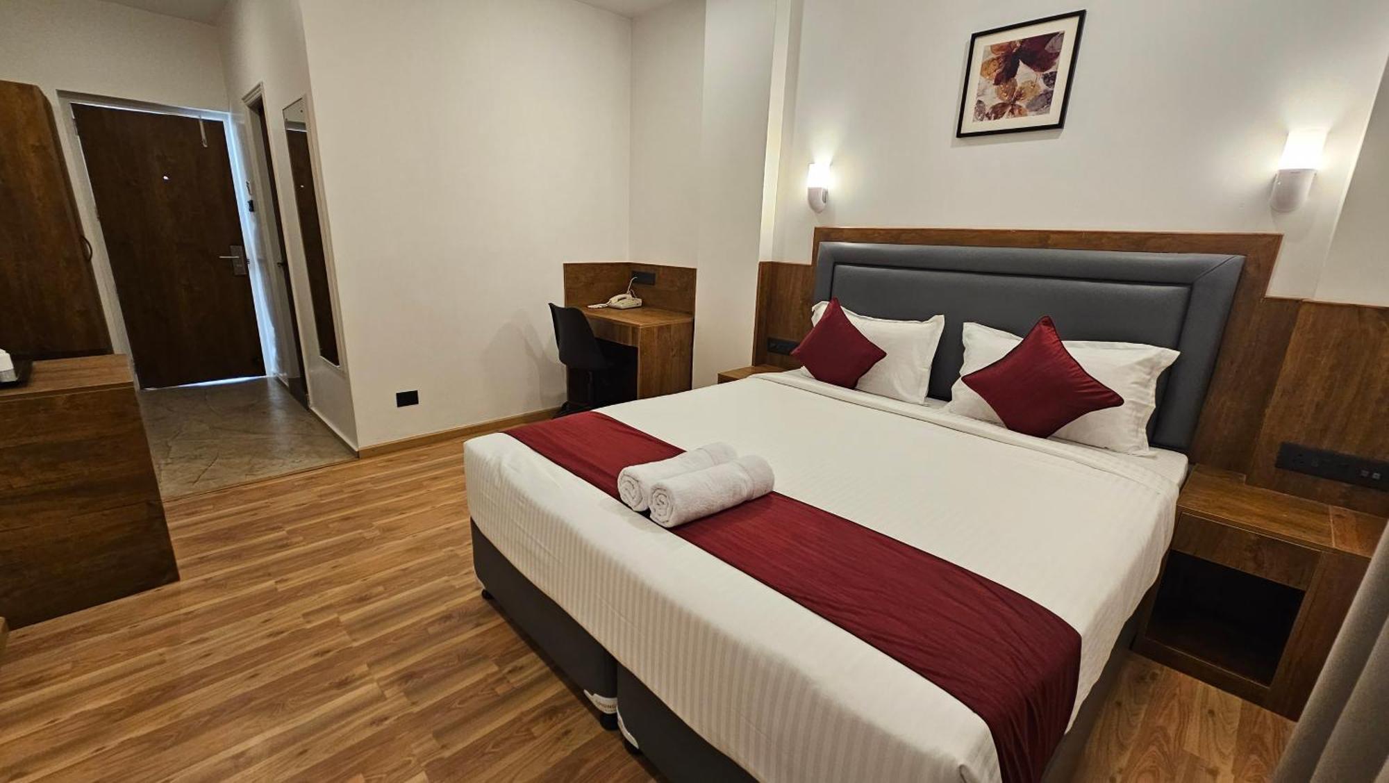 Indiana Hills Hotel Shillong Exterior foto